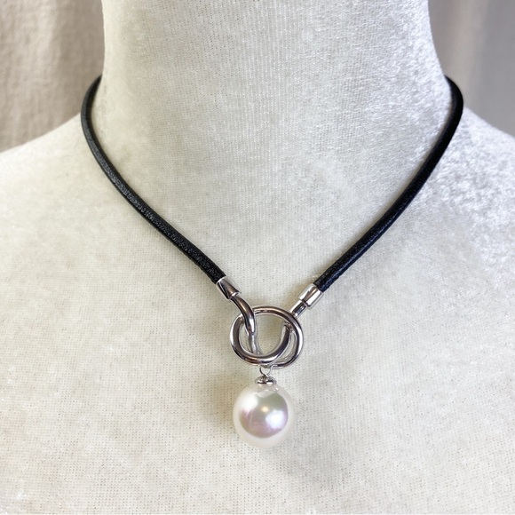 Majorica Pearl Sterling Knot Leather Necklace - Picture 1 of 11
